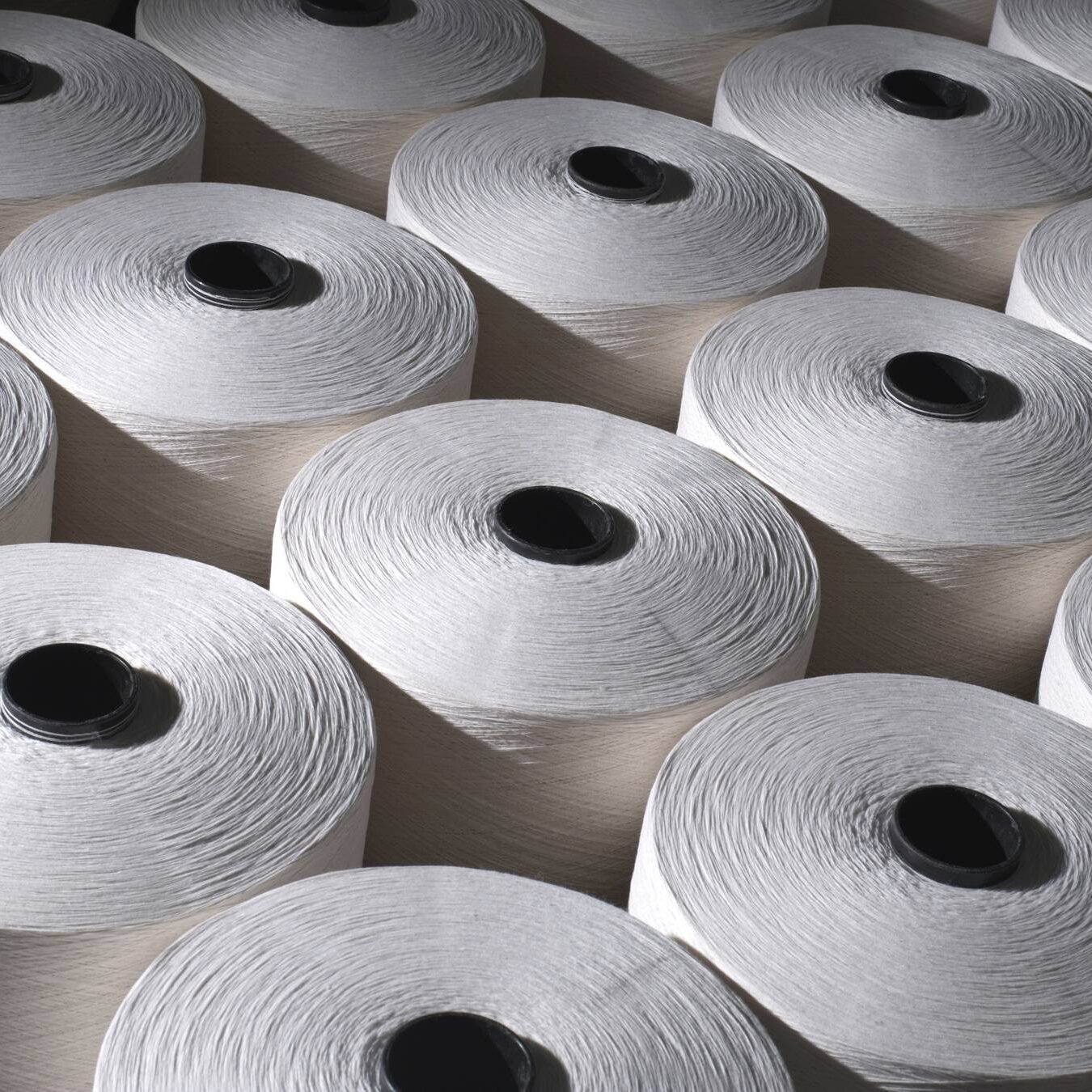 Linen yarns for weaving Linen yarns for knitting